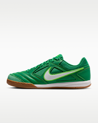 NIKE+GATO.png